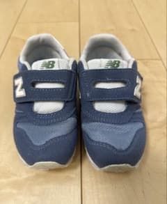New Balance ネイビー スニーカー 16.5cmのサムネイル