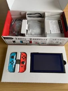 任天堂Switch ネオンブルー/ネオンレッド  バッテリー強化版のサムネイル