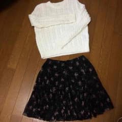 新品 スカートのみのサムネイル