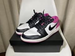 美品NIKE AIR JORDAN 1 LOW SE PINK MAGENTAのサムネイル