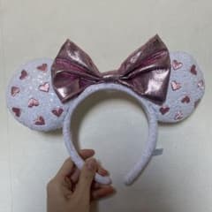 ディズニー　カチューシャ　ミニー　スパンコール　白　ピンクのサムネイル