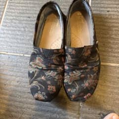 TOMS スリッポン ペイズリー柄 ブラック　28cmのサムネイル