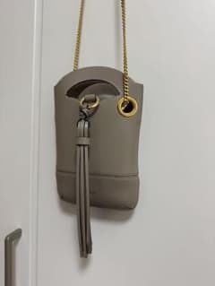 Chloé フリンジ付きショルダーバッグ グレージュ - メルカリ