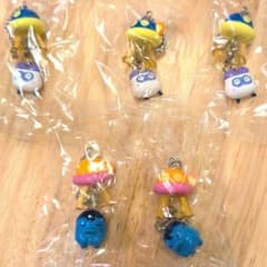 d*7様 たまごっちUFOスイング5個セットのサムネイル