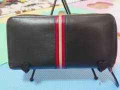 バリー財布のサムネイル