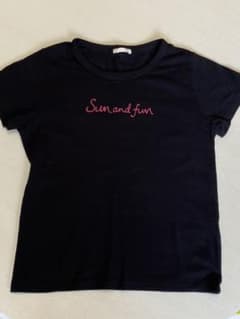 GU  女の子Tシャツ  140cmのサムネイル