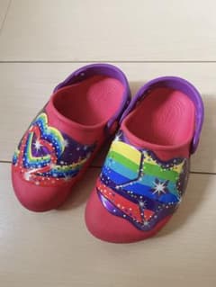 クロックス キッズサンダル C10 17.5㎝ 光る 女の子のサムネイル