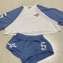 ZARA クロップド丈Tシャツ ショートパンツ セットアップのサムネイル