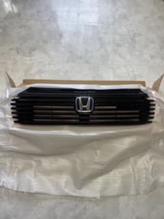 Honda フロントグリル 未使用のサムネイル