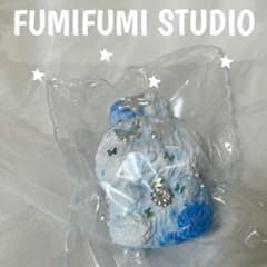 FUMIFUMI STUDIO 爆キラシリーズ ブルー キラキラ スクイーズ - メルカリ