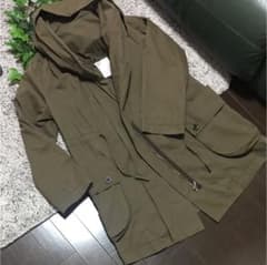 ダッフルコート カーキ色 サイズM お値下げのサムネイル