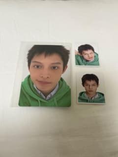 CORTIS メンバーシップキット トレカ 証明写真 ジェームスのサムネイル