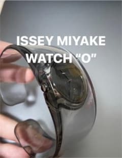 ISSEY MIYAKE WATCH “O” グレーのサムネイル
