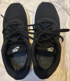 NIKE スニーカー ブラック24.5cmのサムネイル