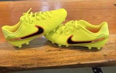 【美品】22.5cm NIKE TIEMPO サッカーシューズ スパイクのサムネイル