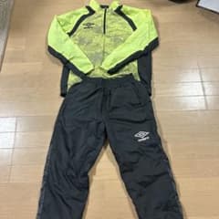 umbro ピステ上下 蛍光イエロー/ブラック 子供用150cmのサムネイル