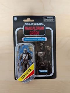 Star Wars The Mandalorian & Grogu Deluxe