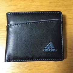 YUYA 様専用財布 adidasのサムネイル