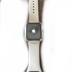 【第2世代】Apple Watch SE 40mm GPSモデルのサムネイル