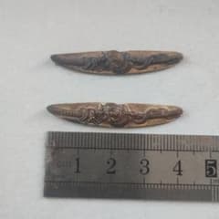 目貫　煙草入れ金具　前金具　帯留　カフス　刀装具　煙草入れ　まとめて　オ10 目貫 前金具 帯留 日本刀 兜 刀装具 煙草入れ 小柄 - メルカリ