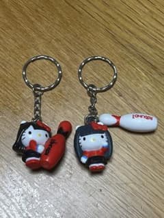 ハローキティ ラウンドワンキーホルダー 2個セット - メルカリ