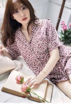 Herlipto Cherry Pattern PJ Setのサムネイル