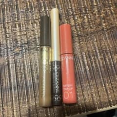 アイブロウ、ティントセットのサムネイル