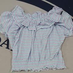 トップス  ショルダーTシャツ  １２０センチのサムネイル
