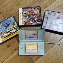 ニンテンドー　DS Ｌite アイスブルーのサムネイル