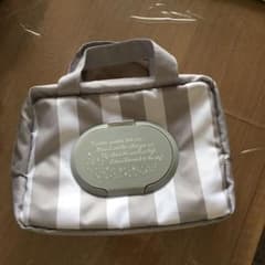 ☆あやさん専用☆ おむつポーチ　アカチャンホンポ　美品のサムネイル