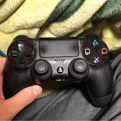 PS4 コントローラー （中古)のサムネイル