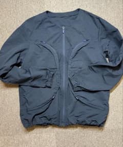 DESCENTE デサント ナイロンジャケット ブルゾン ブラック 黒 テックのサムネイル