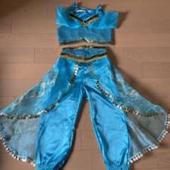 ジャスミン 衣装のサムネイル