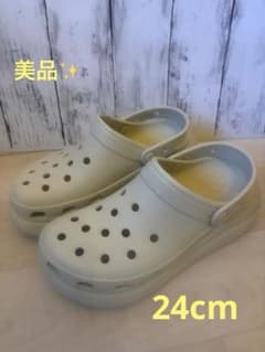 Crocs クロックス クラッシュクロッグ 24cm 厚底　サンダル ベージュのサムネイル