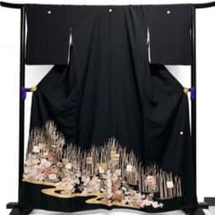 黒留袖 金彩 身丈162 裄67 トクサ 菊花 牡丹 着物 053b - メルカリ