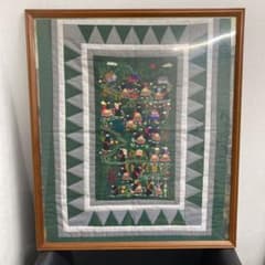 ラオス モン族 手刺繍 村の風景 アート作品 ラオス モン族 手刺繍 村の風景 アート作品 - メルカリ