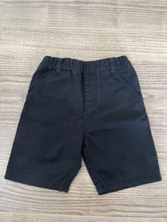 COMME CA ISM ブラックハーフパンツ 90 冠婚葬祭　入園式のサムネイル