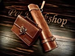 月末SALE！Pvt.Workshop 極CL本革 デッキケース プレマケース - メルカリ