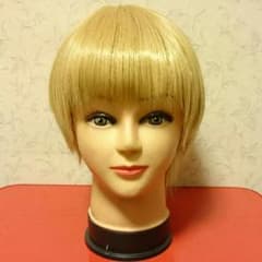 【アシスト製】 ゴールド系 ウィッグのサムネイル