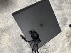 PlayStation 4 本体 ブラックのサムネイル