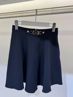 ELISABETTA FRANCHI フレアスカート ブラック ELISABETTA FRANCHI フレアスカート ブラック - メルカリ