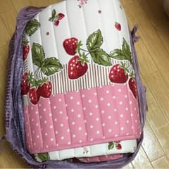 ラグ カーペット フロア マット 3畳用 イチゴ ピンク ドットのサムネイル