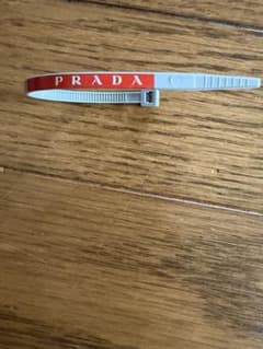 珍品　激レア　PRADASPORTSプラダスポーツ　結束バンド 珍品 激レア PRADASPORTSプラダスポーツ 結束バンド - メルカリ
