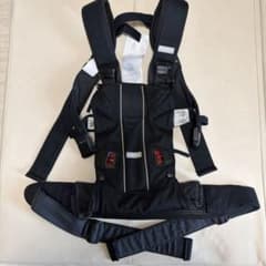 ベビービョルン　BABYBJORN 抱っこ紐 メッシュ ブラックのサムネイル