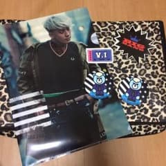 V.I セットのサムネイル