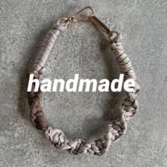 ハンドメイド パラコード ハンドストラップのサムネイル