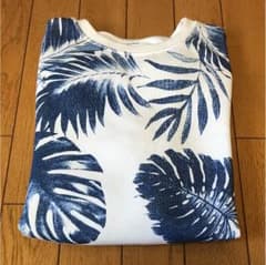 【美品】Bershka スウェットのサムネイル