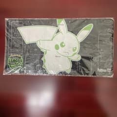 ポケモンカード プレイマット ピカチュウ Taiwan League Town ポケモンカード プレイマット ピカチュウ Taiwan League Town - メルカリ