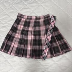 SHEIN チェックスカート ネクタイ 2点セットのサムネイル