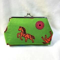 たかまさ　がま口財布　がま口ポーチ　ファスナーポーチ　ハンドメイド がま口財布 がま口ポーチ メイクポーチ ハンドメイド アフリカン 馬
